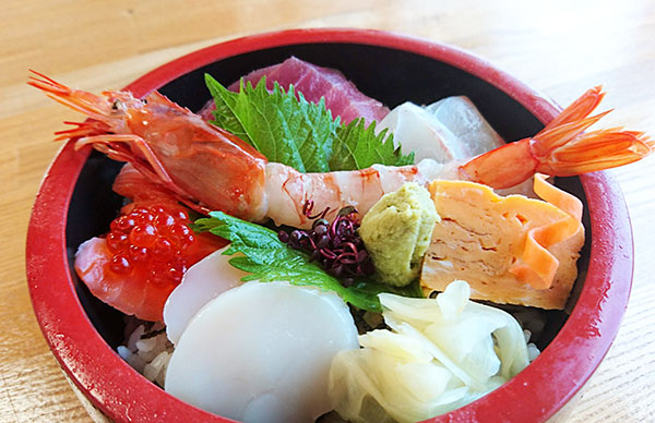 海鮮丼